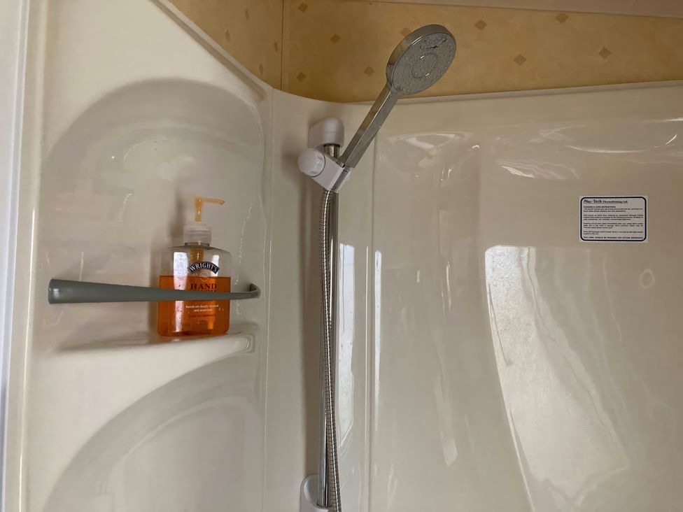 Beachside - North Wales - 1193635 - thumbnail photo 7