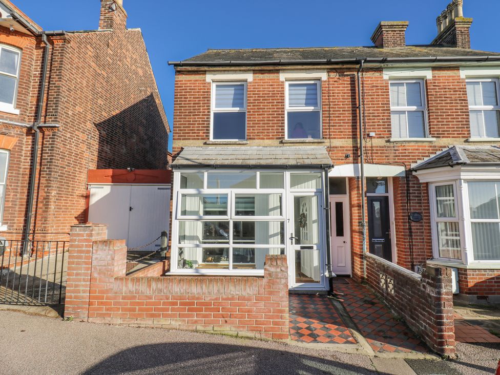 Beachside Terrace - Suffolk & Essex - 1193678 - thumbnail photo 36