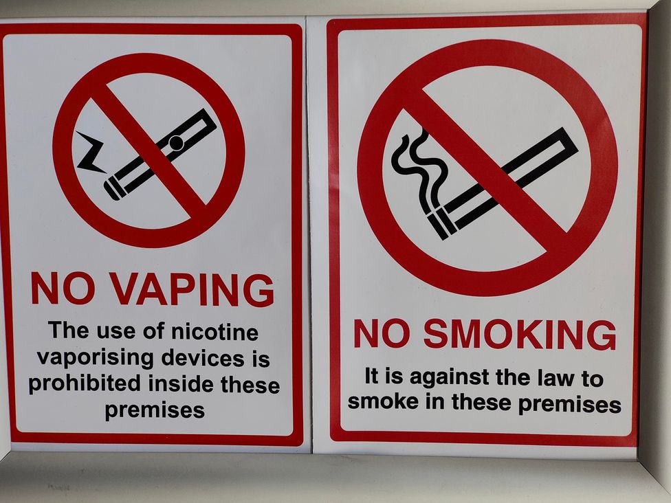 A no vaping and no smoking signs in a property at 17 Castleview Ballymena