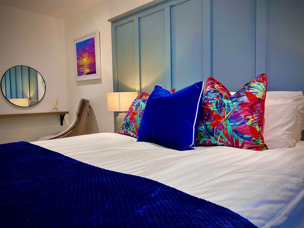 Anchor Hot Tub Suite - Lake District - 1193955 - thumbnail photo 18