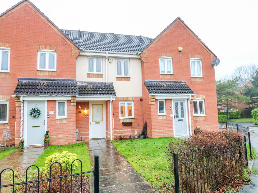 A house with front doors and windows at 41 Lower Birches Way Rugeley