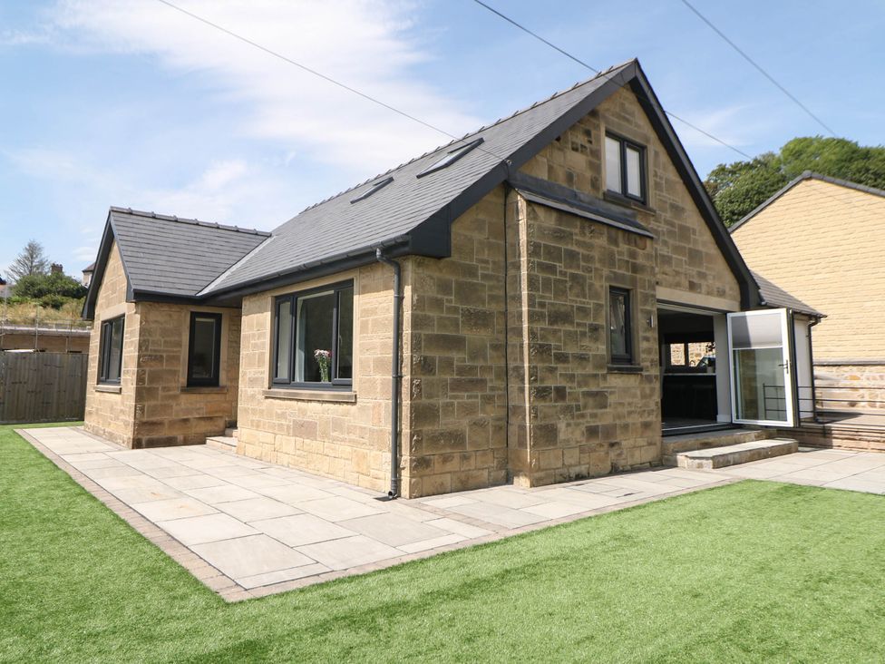 A house with patio and garden at The Bungalow in Matlock
