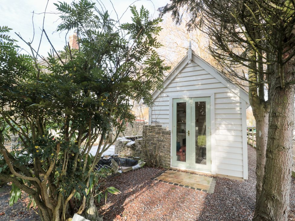 Shades Farm Summerhouse - Somerset & Wiltshire - 1195874 - thumbnail photo 12