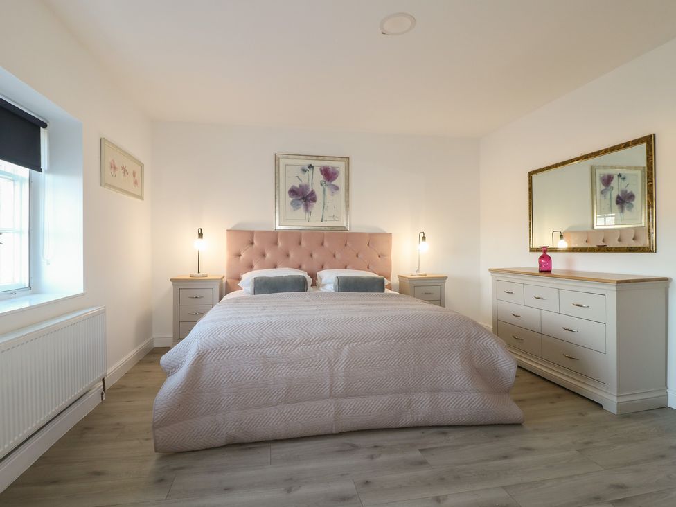 Queens Bay Suite - Peak District & Derbyshire - 1195917 - thumbnail photo 11