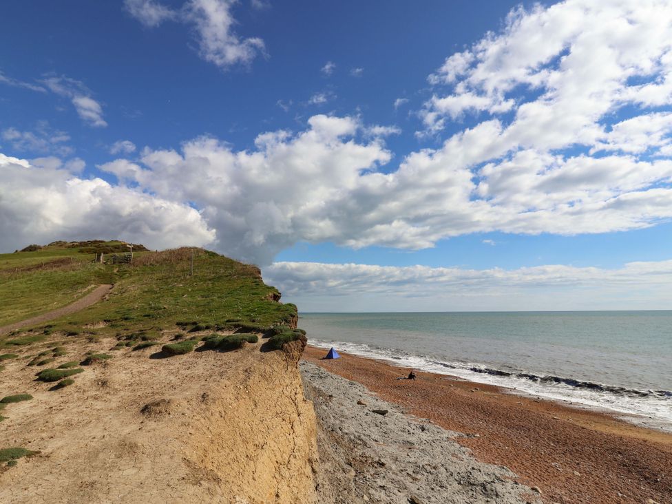 A cliff overlooking the sea at Bridge Cottage in Chideock