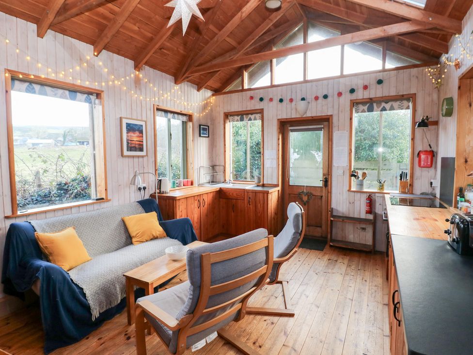 Cosy Eco Cabin - South Wales - 1196228 - thumbnail photo 3