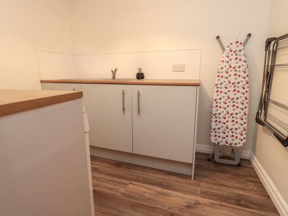 Seaside Serenity - Lake District - 1196347 - thumbnail photo 13