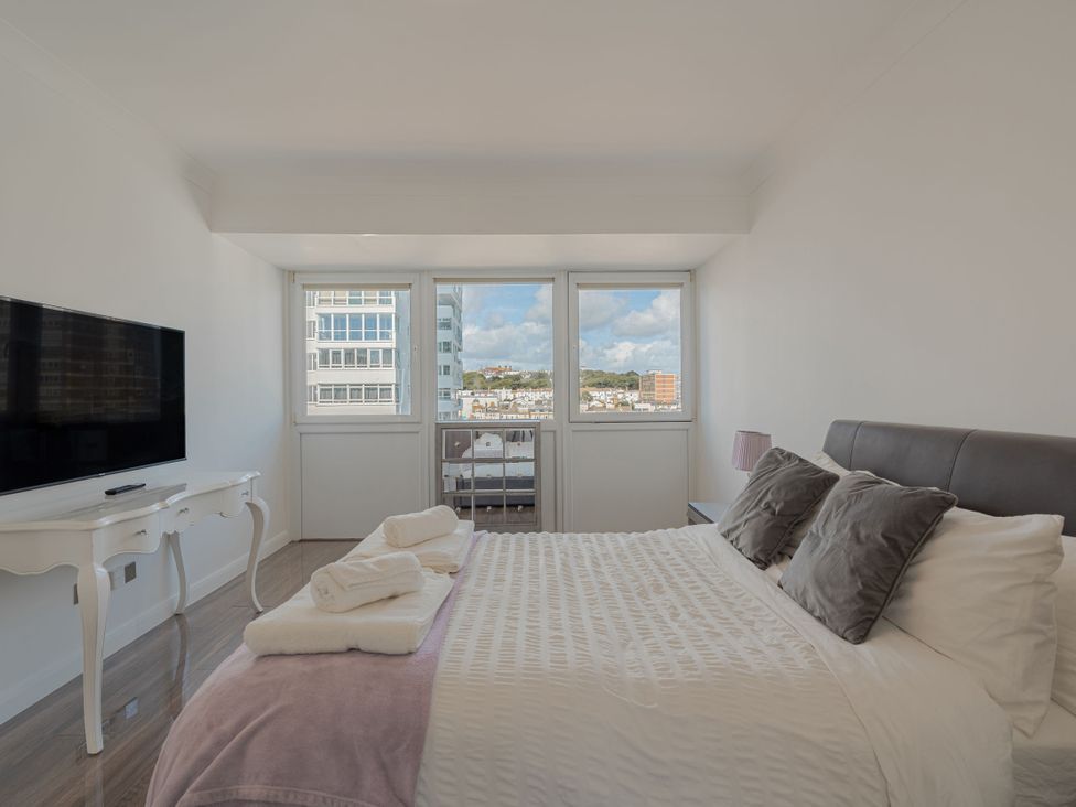 Beachfront Penthouse - Kent & Sussex - 1197318 - thumbnail photo 20