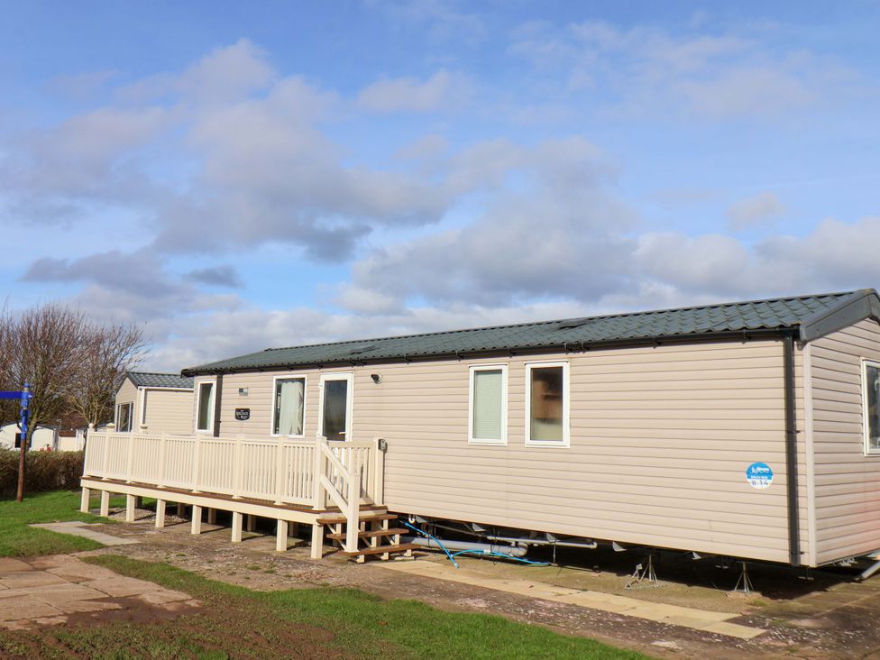 Caravan B14 Beechrise - North Yorkshire (incl. Whitby) - 1197489 - thumbnail photo 14