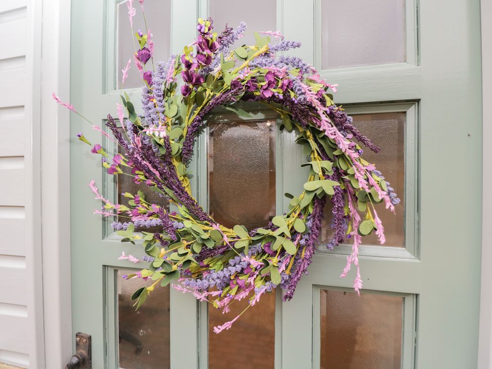 A wreath on a door at Paddock View in Stow-On-The-Wold