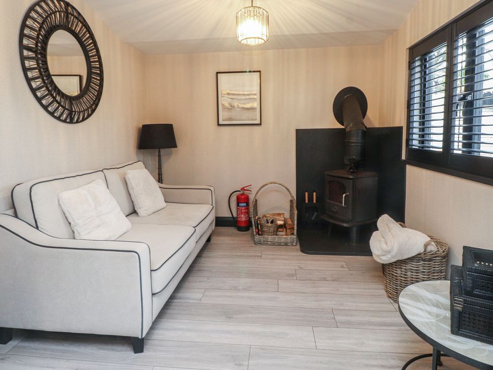 Caban Tan Y Ffawydd - North Wales - 1198234 - thumbnail photo 3