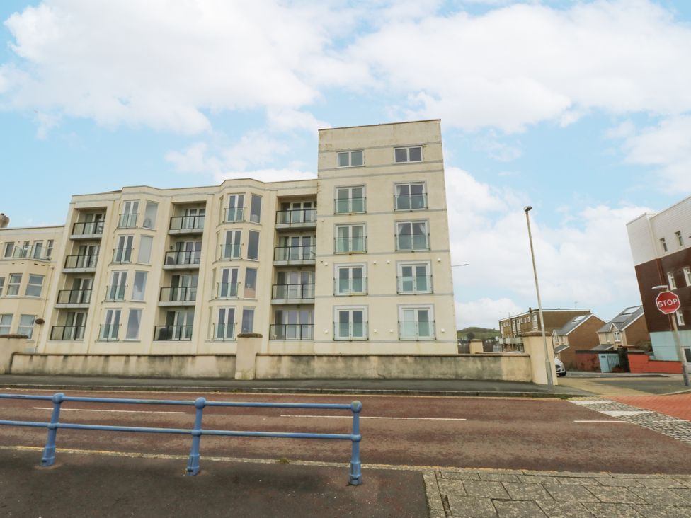 An apartment building with balconies at Snowdonia View in Pwllheli