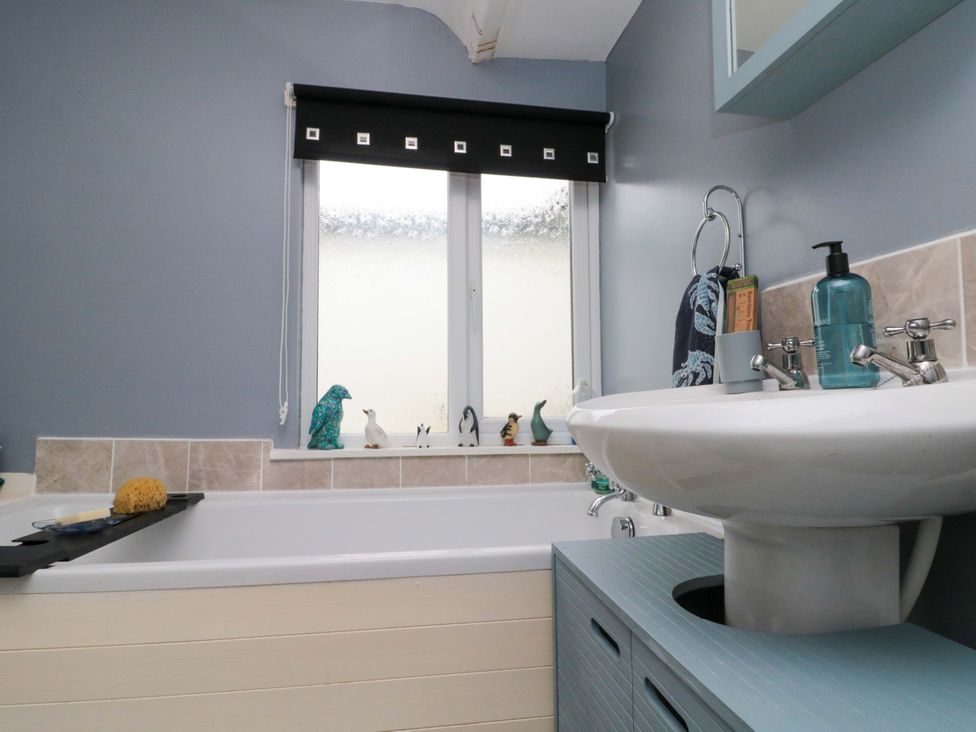 Blackberry Cottage - North Yorkshire (incl. Whitby) - 1198963 - thumbnail photo 21