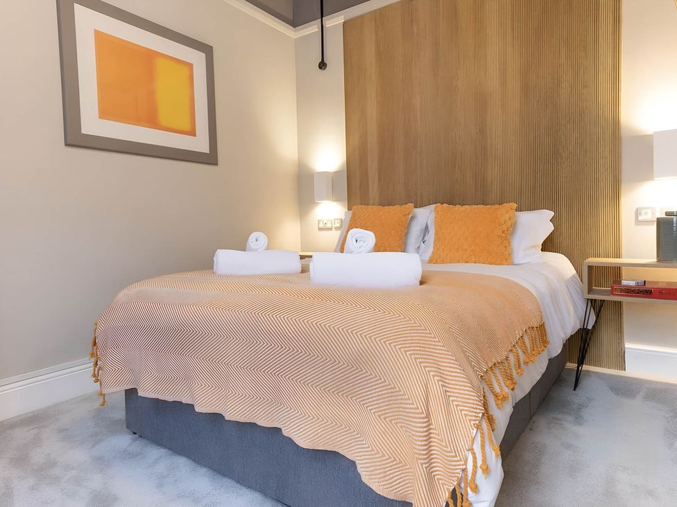 CentralEllesmere - Sleeps4 - Parking - PetFriendly - Shropshire - 1199099 - thumbnail photo 1