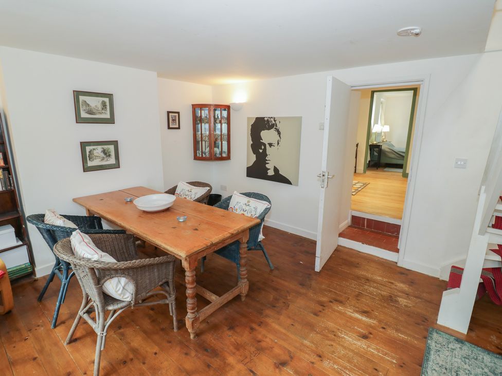 A dining room with table and chairs at Ambercote in Priors Marston near Southam