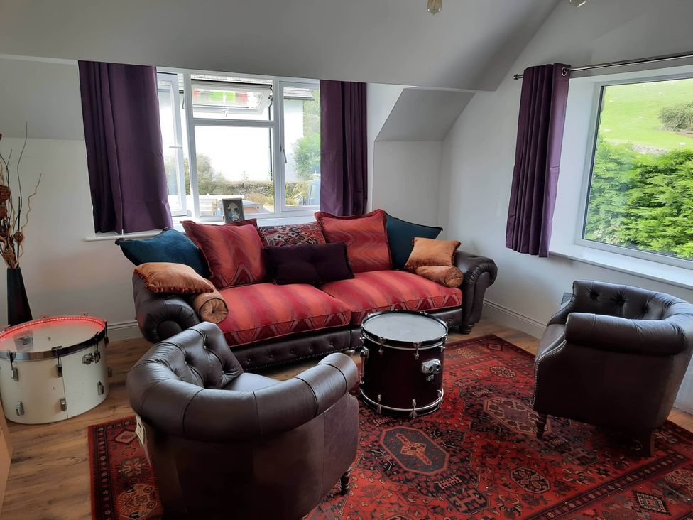 3 Bed Barn - Sleeps 6 - Parking - WIfi - Lake District - 1199128 - thumbnail photo 2