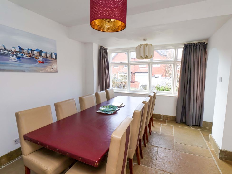 11 Peasholm Avenue - North Yorkshire (incl. Whitby) - 1199421 - thumbnail photo 7