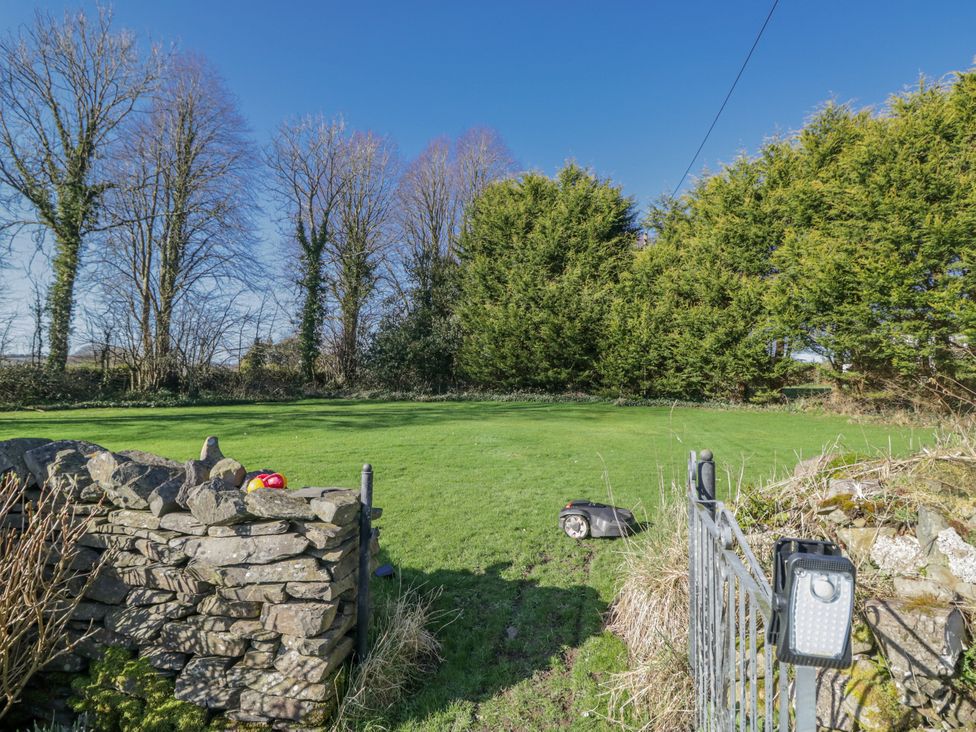 A garden with grass and trees in Linden Lea Field Broughton near Cartmel
