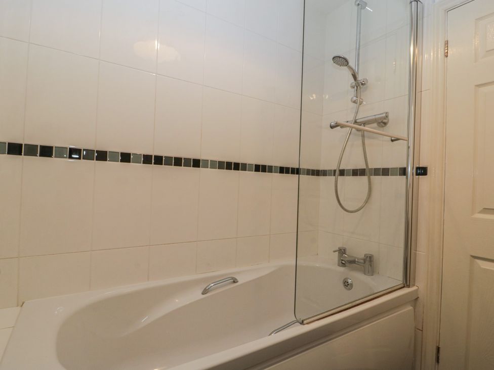 42 Ynys Y Nos - South Wales - 1199995 - thumbnail photo 19