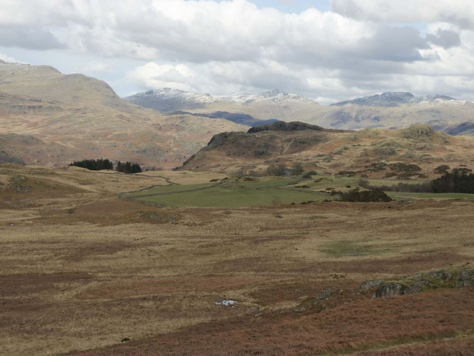 A view of rolling hills and mountains at Pandora in Holmrook