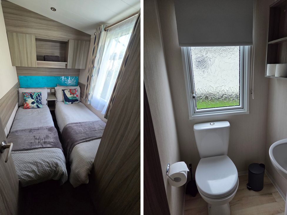 Beach holiday base with pool and kids' activities - Dorset - 1200453 - thumbnail photo 5