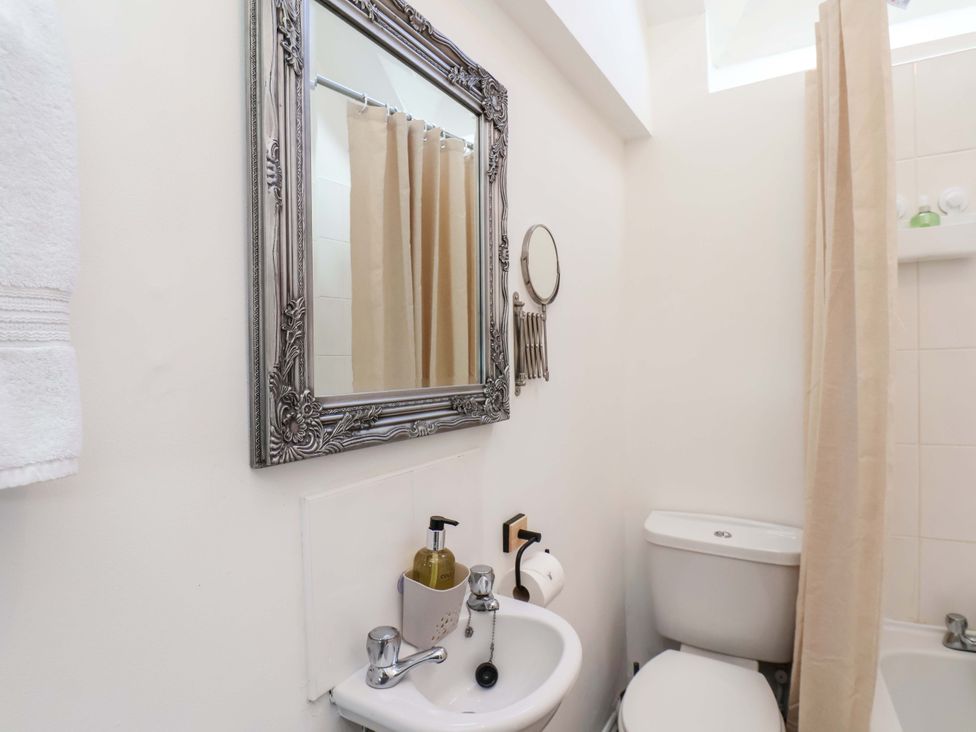 A bathroom with a sink and toilet at Lamb Cottage Stockton-On-Tees
