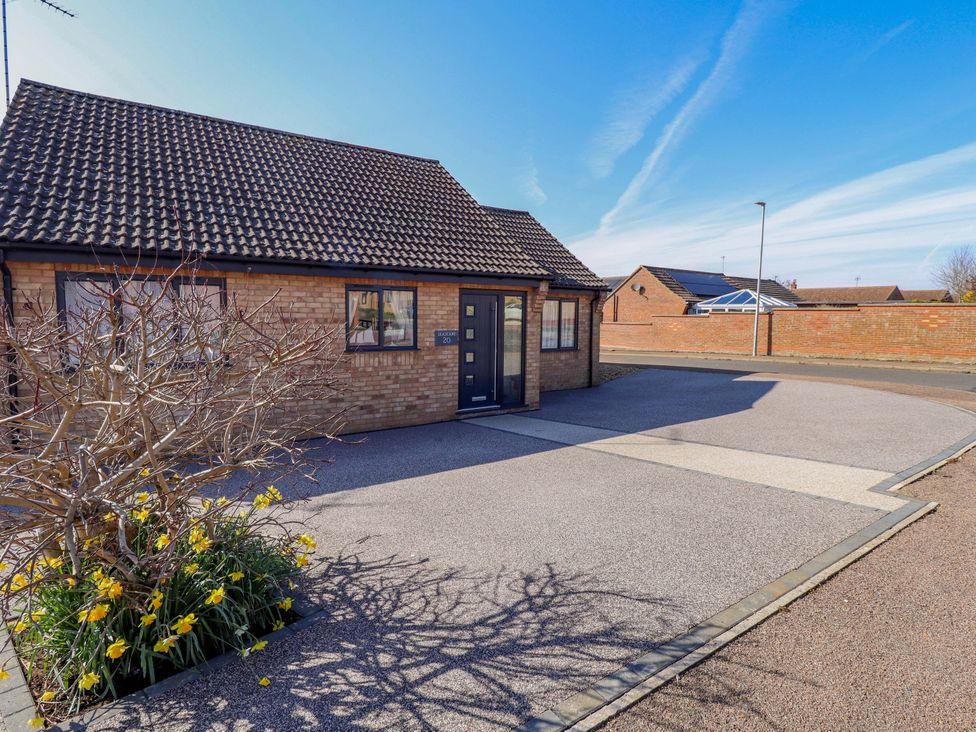 A house exterior with a door and windows at Seascape in Hunstanton