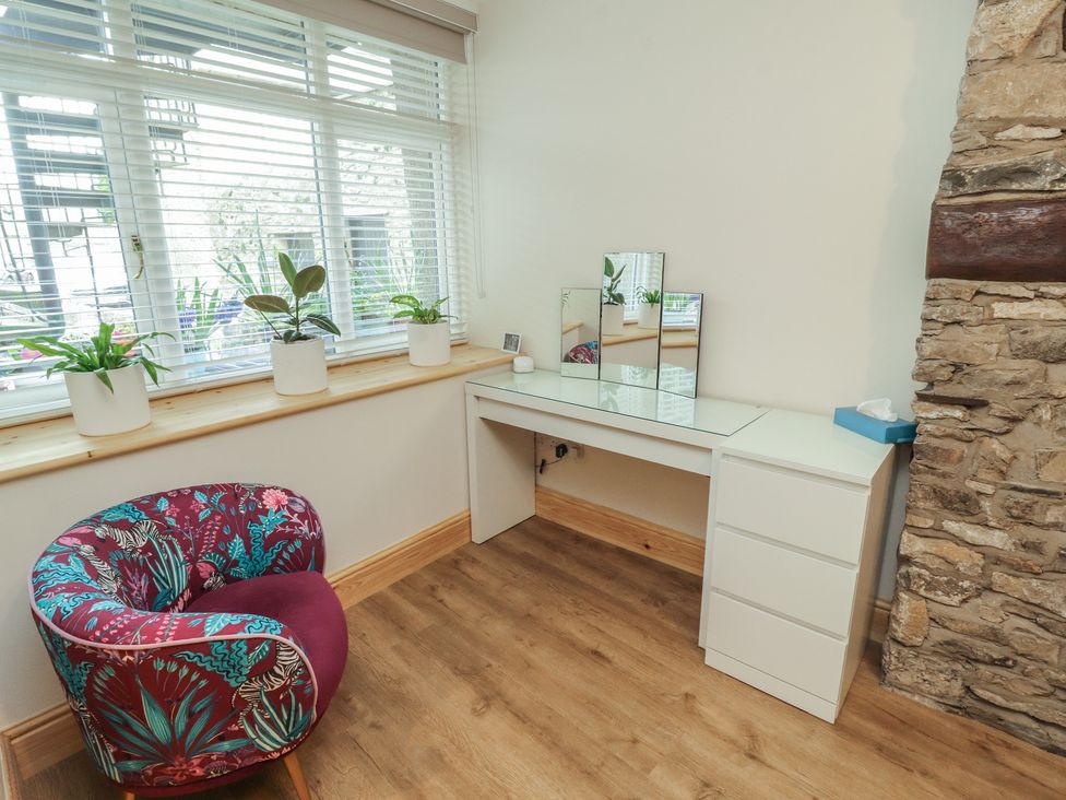 An office with a desk and chair at The Old Bakehouse in Kendal