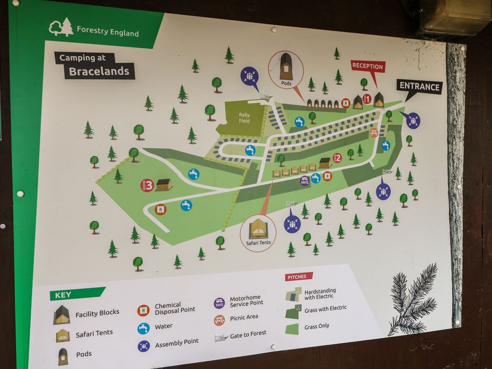A camping site map highlighting key locations at Bracelands - Cosy Pod 1 Coleford