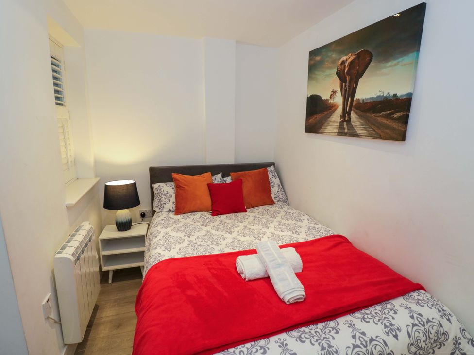 The Foundry Apartment - Cotswolds - 1200788 - thumbnail photo 11