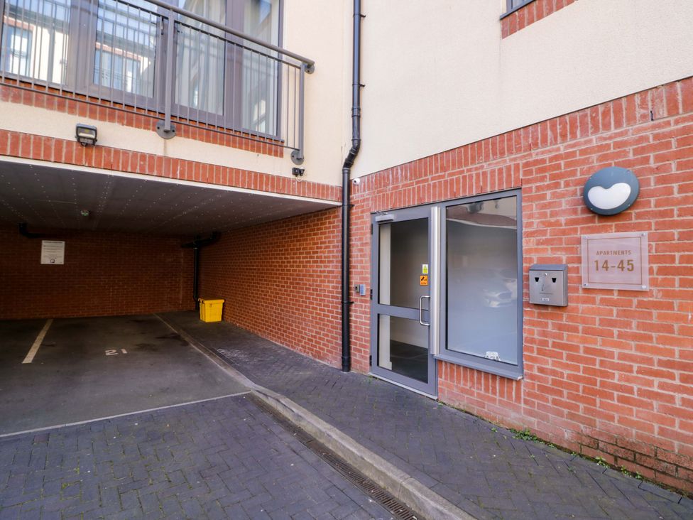 An entrance to apartments with a parking space at Apartment 15 in Birmingham