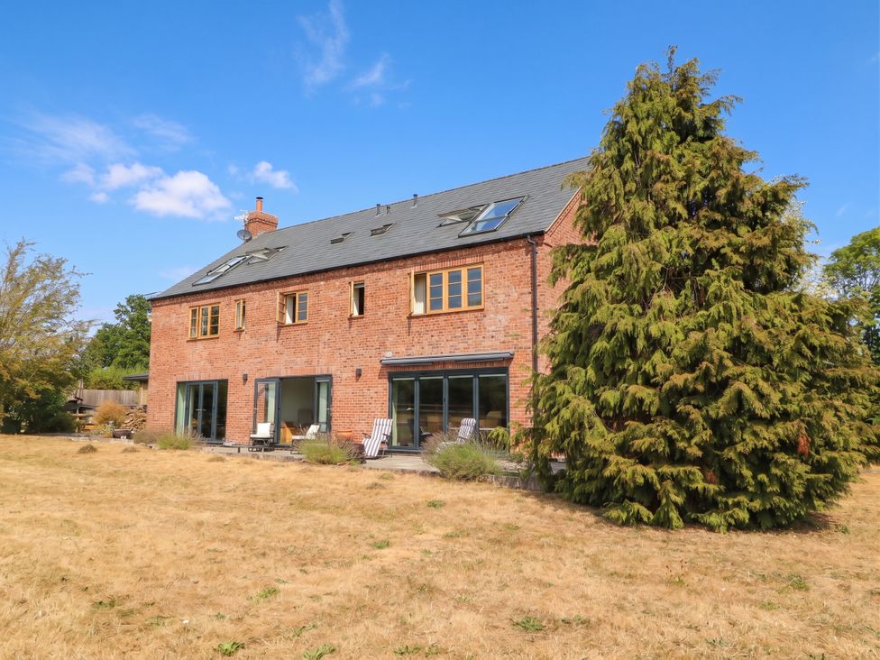 A house with garden and trees at Hazeldene near Harvington