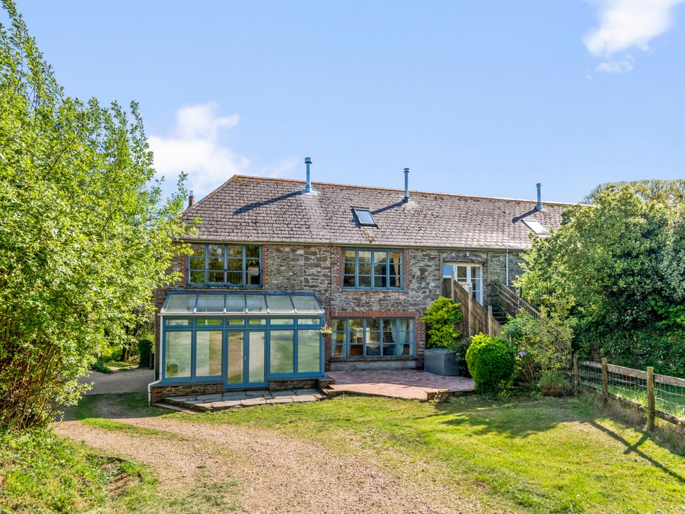 A house with garden and patio at Chantry Studio in Kingsbridge
