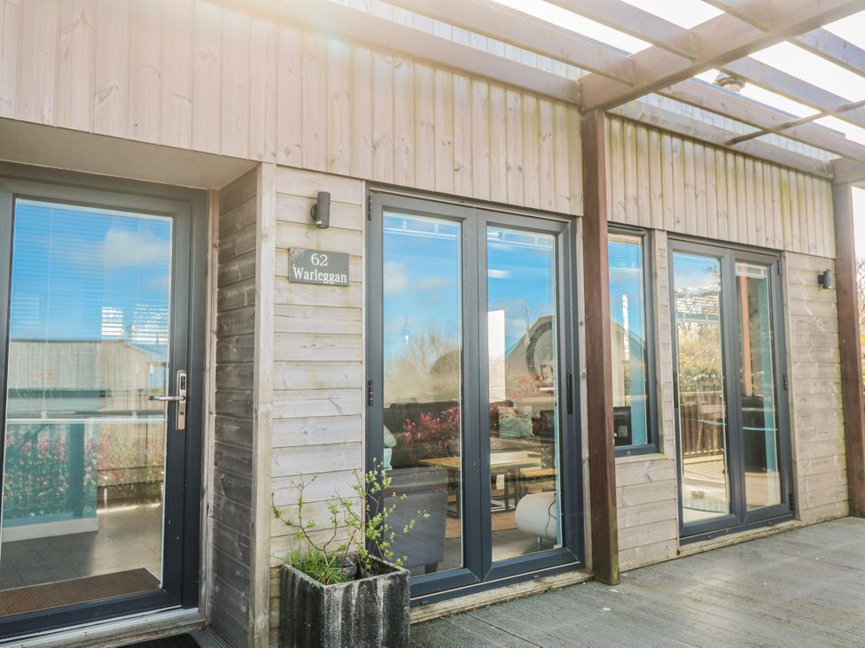 The exterior of a property with doors and windows at Warleggan in Redruth