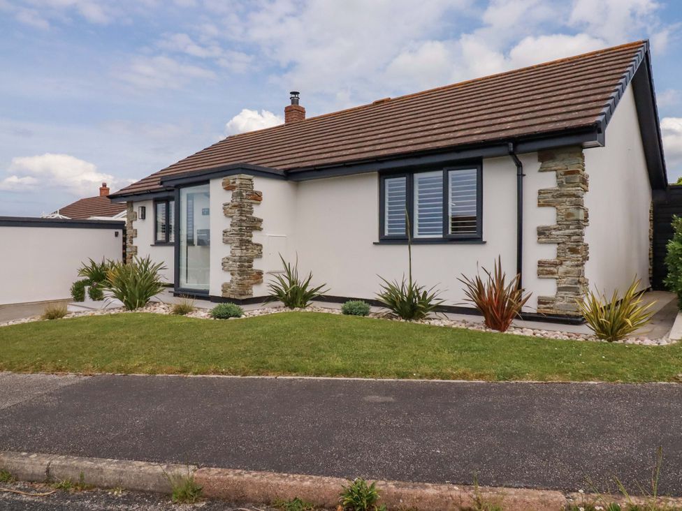 A house with a front garden at No.45 Whealgolden Drive in Newquay