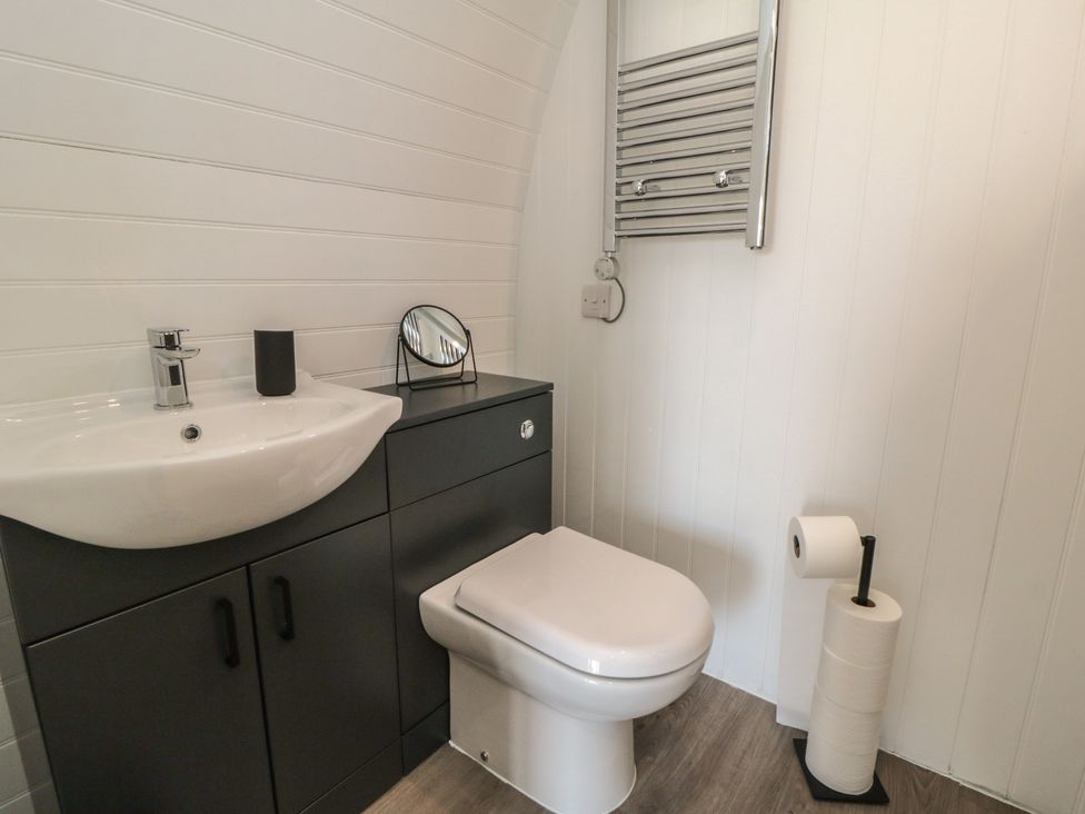A bathroom with a sink and toilet at Natures Nest in Malton