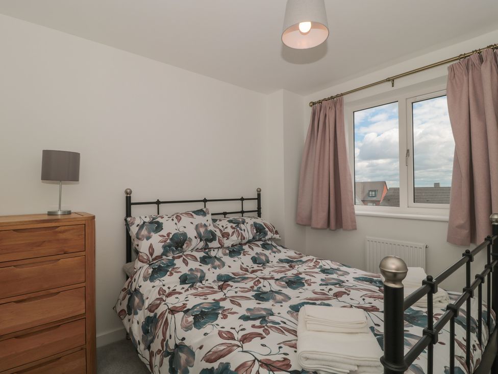 A bedroom with a bed and a drawer unit at 56 Strothers Avenue in Malvern