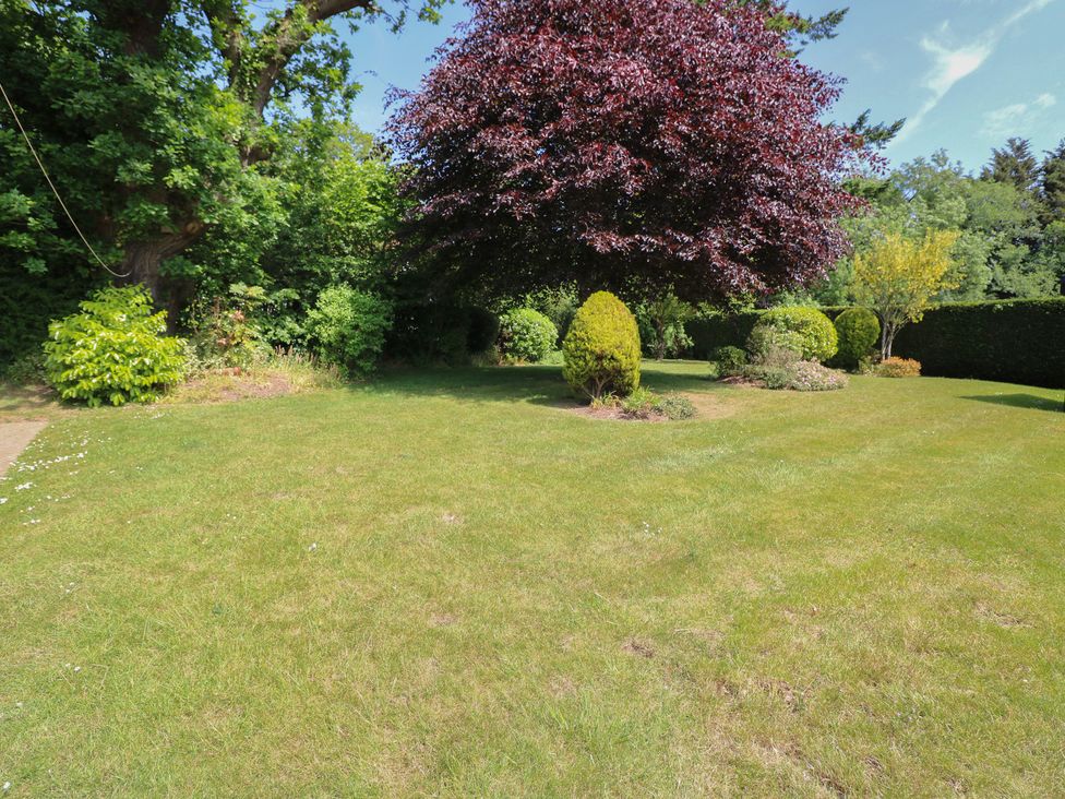 51 Colin McLean Road - Norfolk - 1202871 - thumbnail photo 24