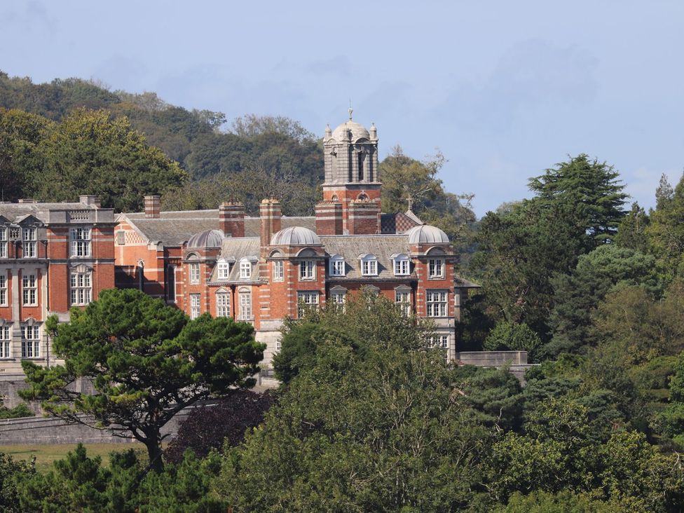 A building surrounded by trees at Dart Views Dartmouth