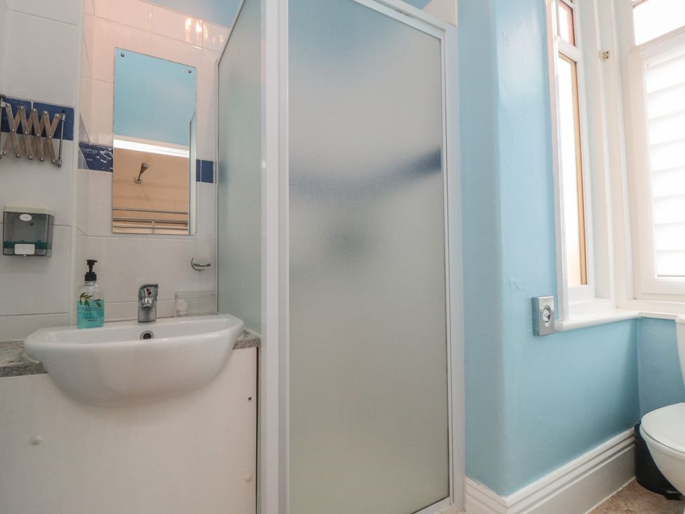 A bathroom with a sink and shower at Meltham Guest House Scarborough