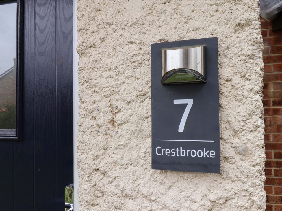 A house sign with number 7 and name Crestbrooke at 7 Crestbrooke Northallerton