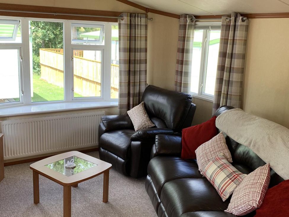 Static Caravan  2 Bedrooms  - sleeps 4 -  - 1203850 - thumbnail photo 1
