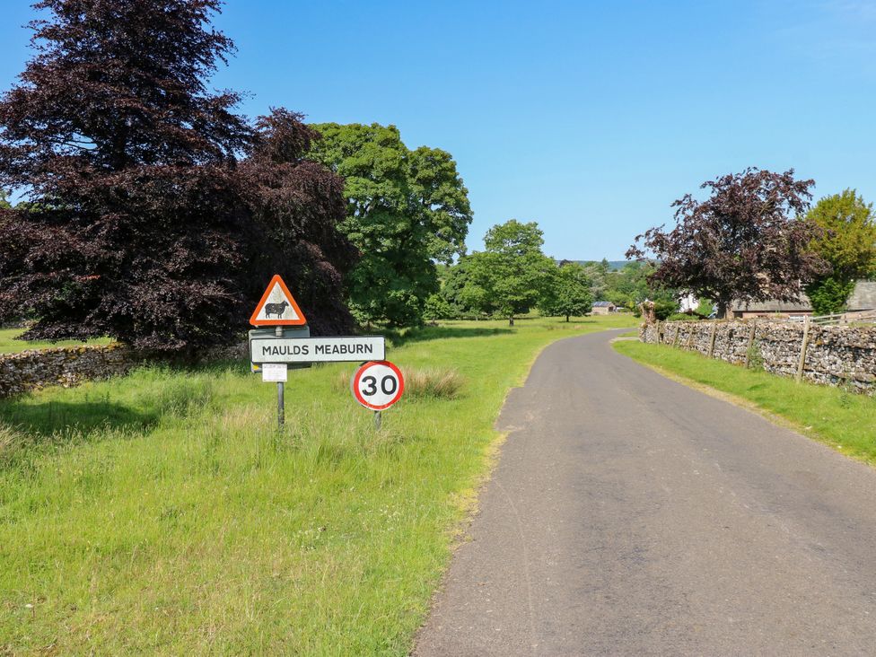 A road sign indicating Maulds Meaburn and a speed limit of 30 at The Brew House in Penrith