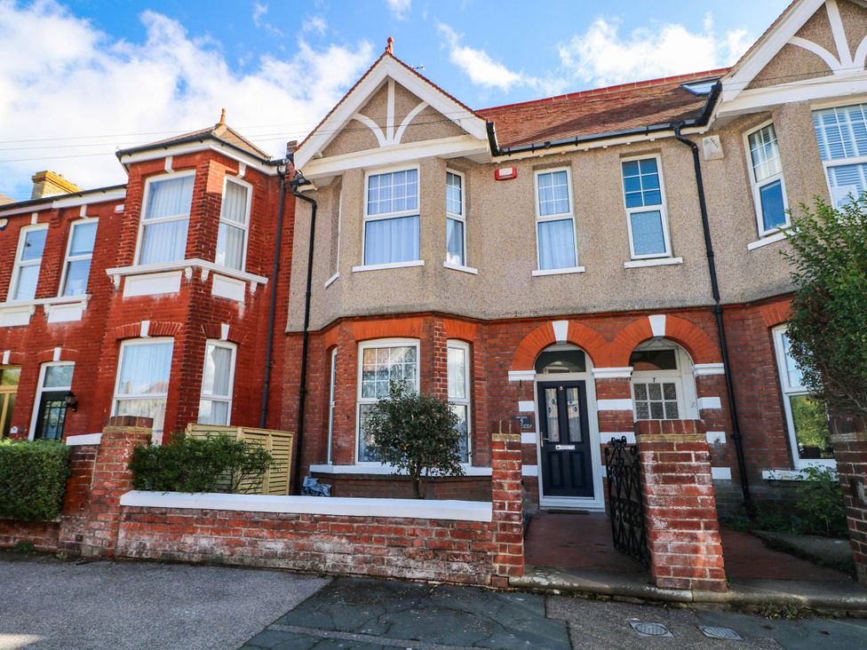 An outdoor view of a house with a pathway at Fernleigh in Margate