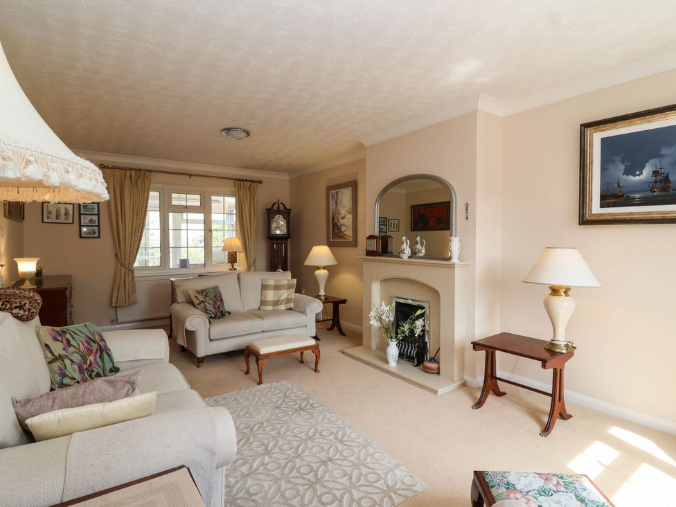 A living room with a sofa and coffee table at Number 10, Broadway