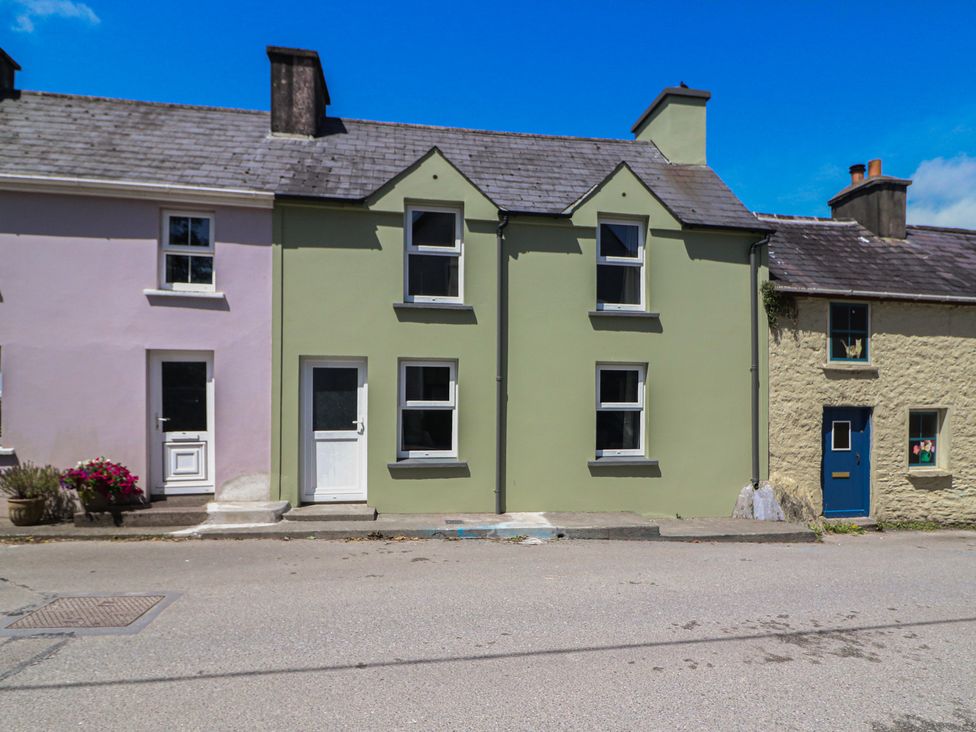 A row of colorful houses at Abinas in Kenmare