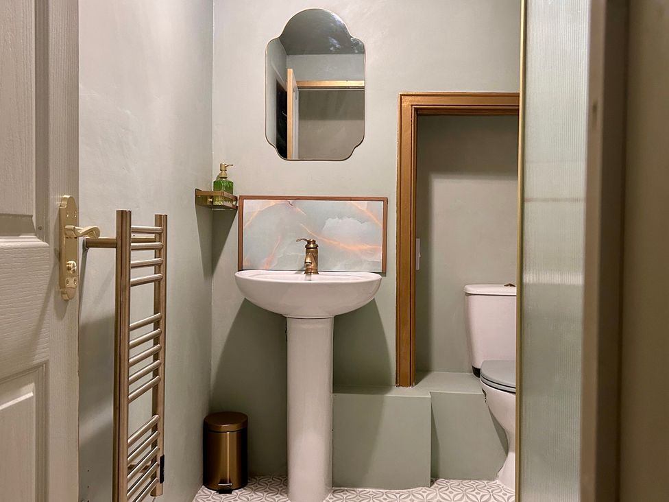 A bathroom with a sink and toilet at Downton I in Alnwick