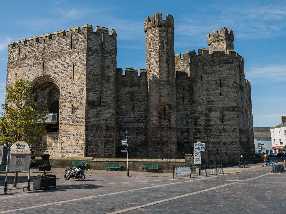 A castle with towers and walls in Caernarfon