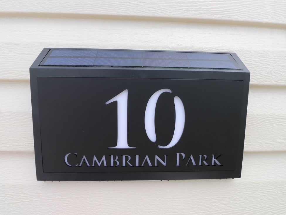 A house number sign displaying 10 Cambrian Park