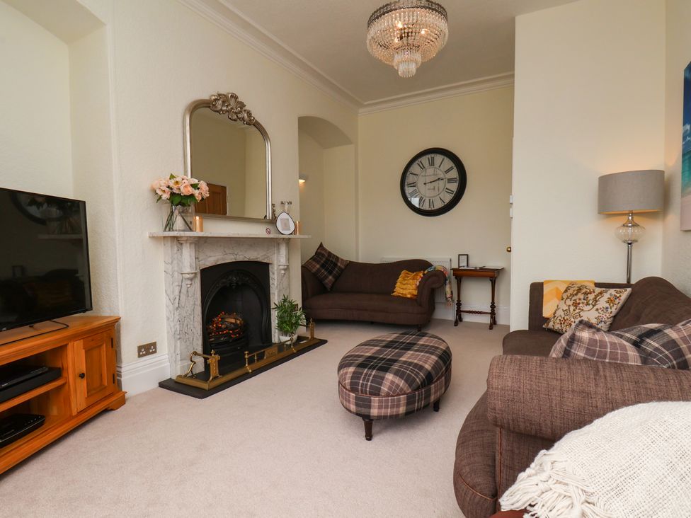 Sea View Apartment - North Yorkshire (incl. Whitby) - 1205558 - thumbnail photo 1